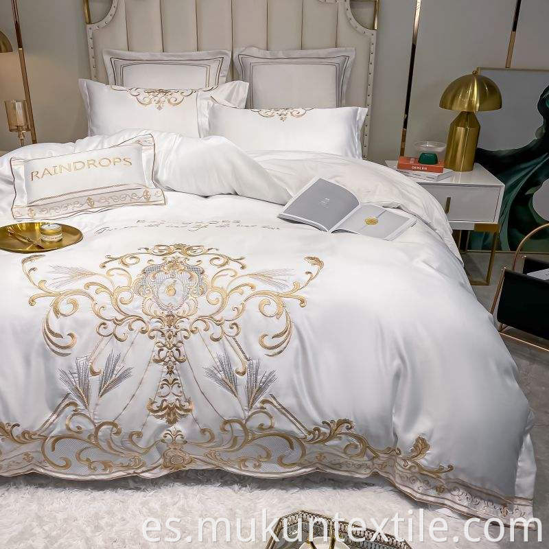  Cotton Embroidery Bedding Set